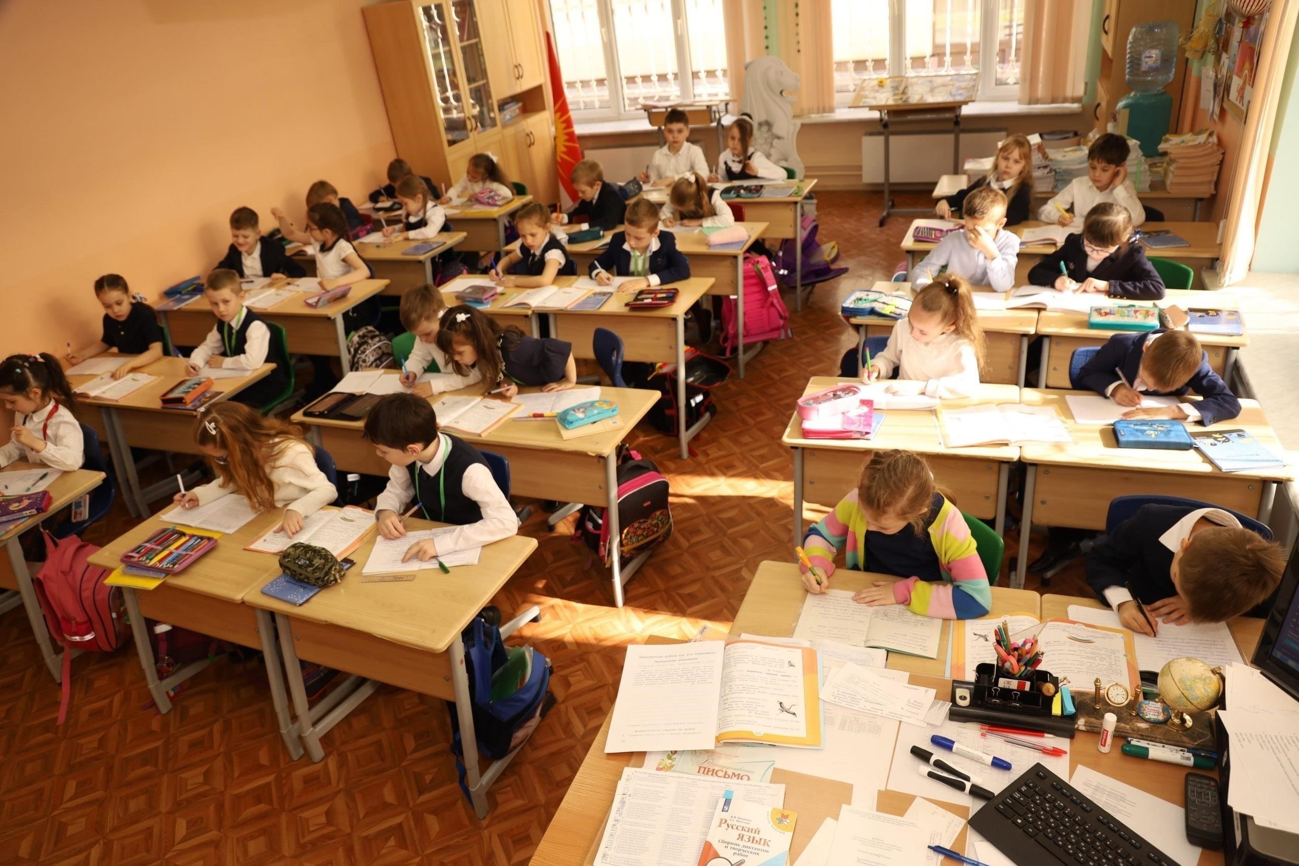 Как мы записали ребенка в школу без регистрации